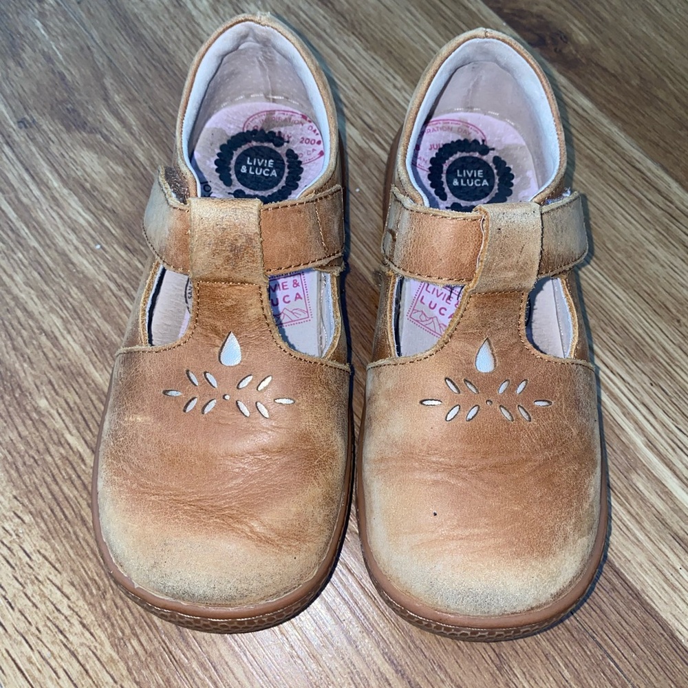 Livie & Luca Toffee Prim Classic T-Strap Mary Jane Shoe-11M